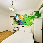 Hotel Sufi Homes *