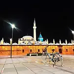 Hotel Sufi Homes