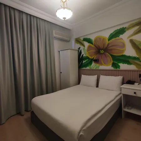 Hotel Sufi Homes *